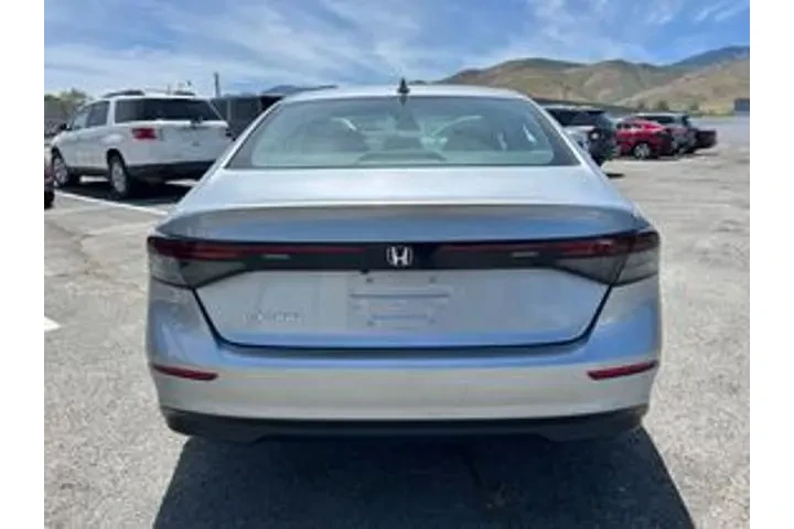 $26500 : Honda Accord 2023 EX 4dr Sed image 6