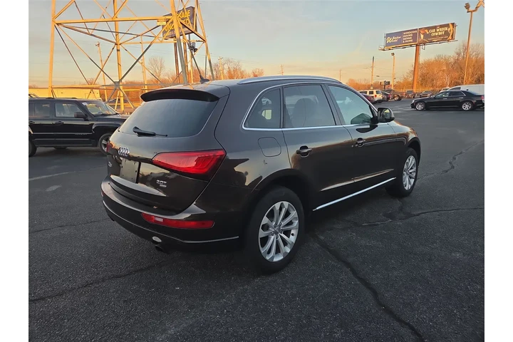 $12995 : 2014 Q5 2.0 quattro Premium image 5