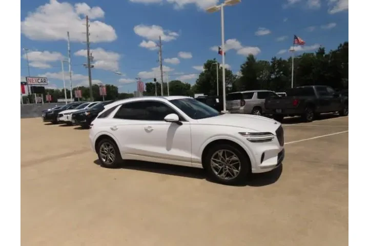 $30911 : Genesis GV70 2023 AWD 2.5T S image 6