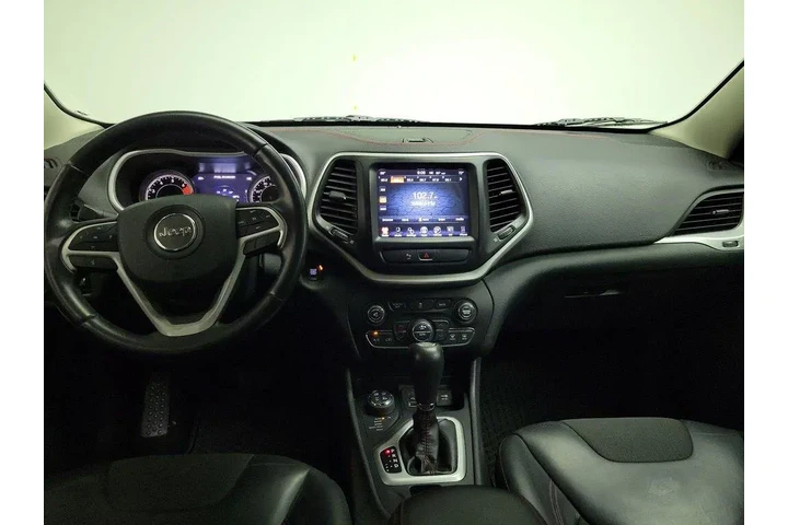 $15998 : Jeep Cherokee 2018 4x4 Trail image 9