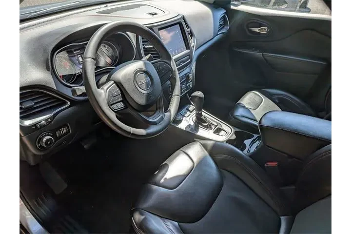 $18499 : Jeep Cherokee 2020 4x4 Trail image 10