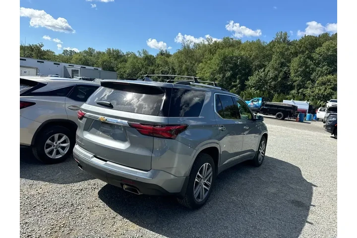 $35999 : Chevrolet Traverse 2023 4x4 image 7