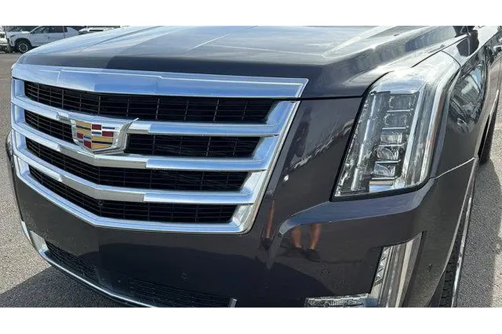 $30984 : Cadillac Escalade 2017 4x4 P image 9