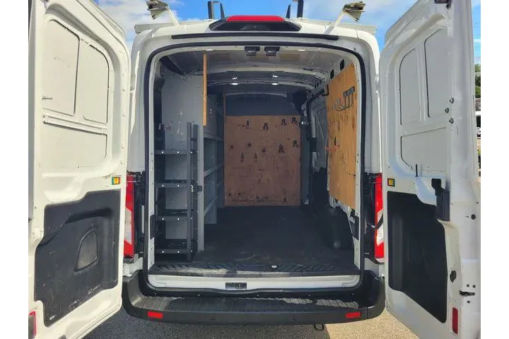 $20000 : Ford Transit 2019 150 3dr SW image 8