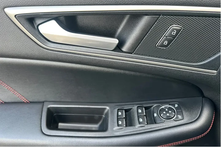 $22900 : Ford Edge 2021 SEL 4dr Cross image 10