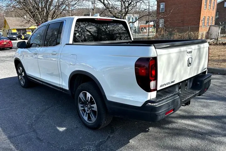 $19500 : 2017 Ridgeline RTL-T AWD image 6