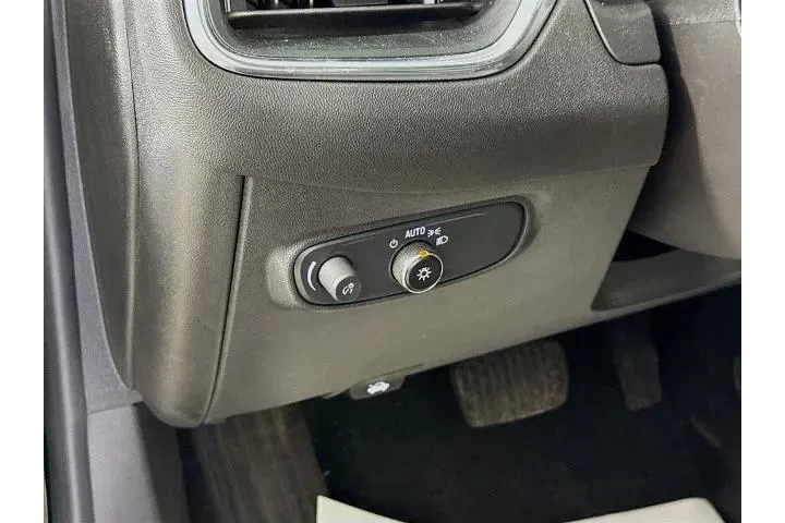 $23500 : Chevrolet Equinox 2023 4x4 L image 10