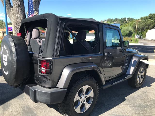 $27995 : 2017 Wrangler Sahara 4x4 image 6