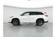 $32998 : Toyota Highlander 2019 AWD L thumbnail