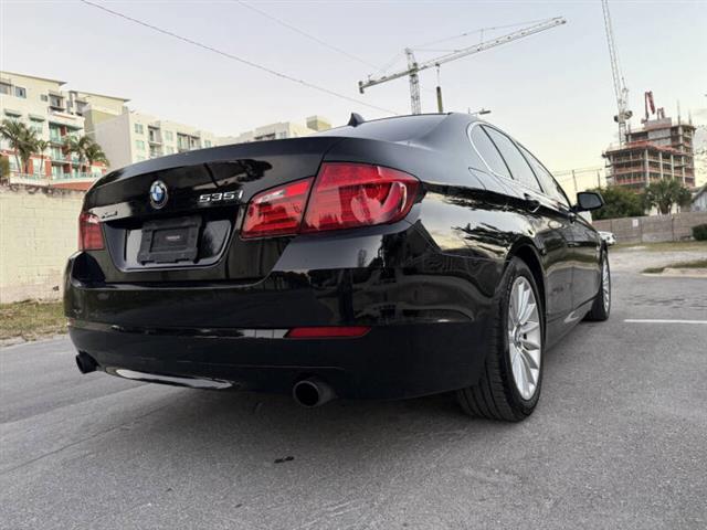 $8555 : 2013 BMW 5 Series 535i xDrive image 8