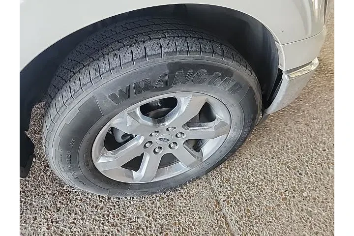 $28918 : Ford F-150 2021 4x2 XL 4dr S image 8