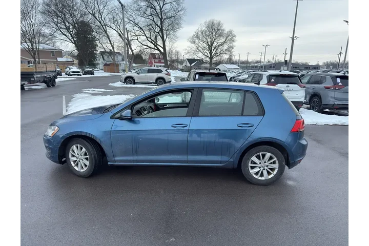 $6346 : Volkswagen Golf 2017 TSI S 4 image 5