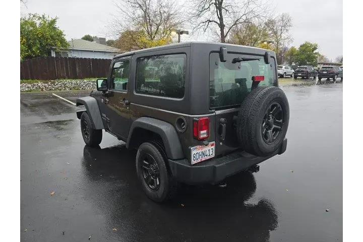 $18995 : Jeep Wrangler JK 2018 4x4 Sp image 5