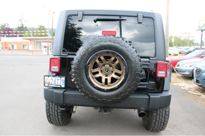 $23995 : 2016 Wrangler Unlimited 4WD 4 image 6