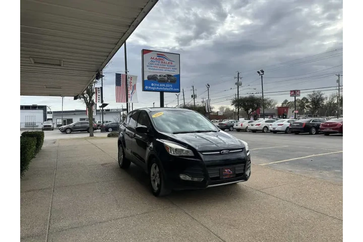 $13499 : 2016 Escape SE image 3