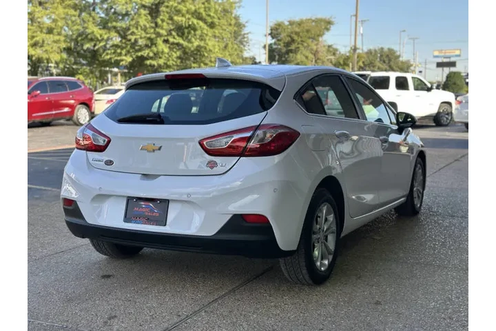 $16999 : 2019 Cruze LT image 9