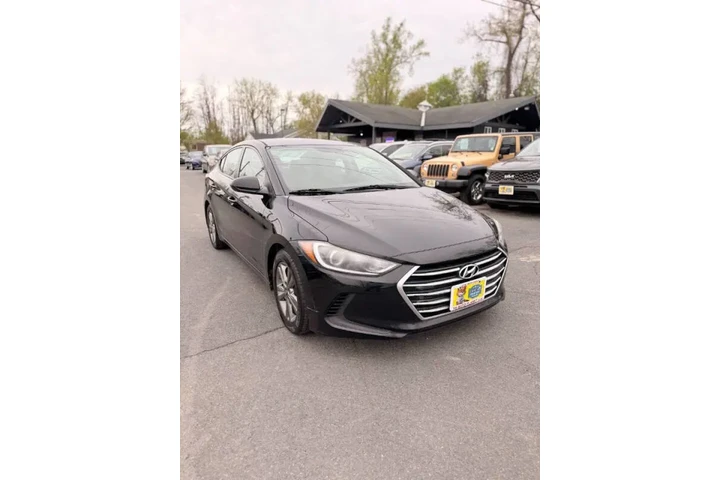 $9995 : 2018 Elantra SEL image 6