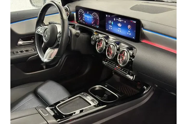 $30351 : Mercedes-Benz CLA 2025 AWD C image 8