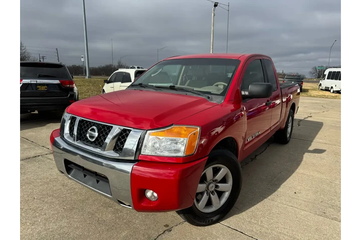 $6999 : 2011 Titan SV King Cab 2WD image 10