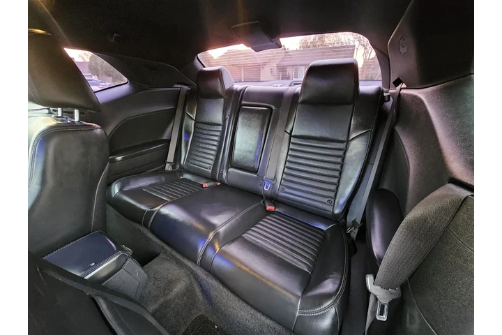$8999 : Dodge challenger image 5