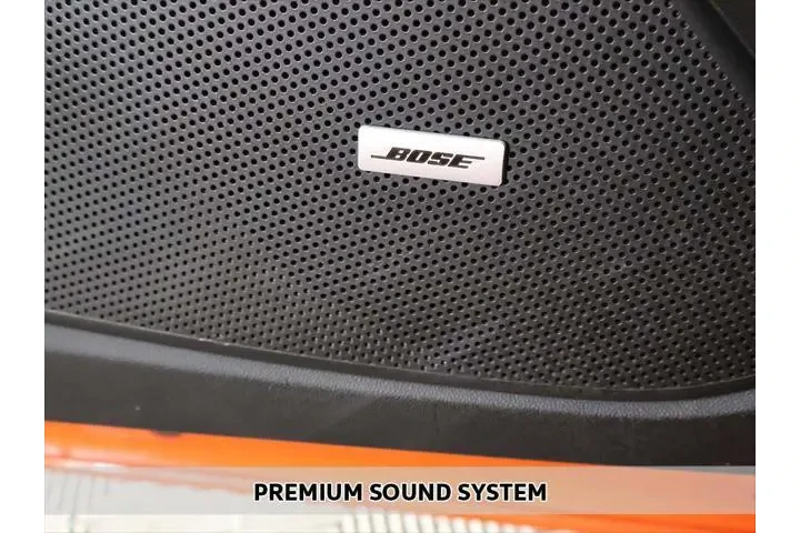 $24293 : Chevrolet Camaro 2018 LT 2dr image 4