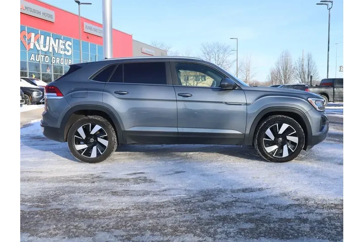 $31577 : Volkswagen Atlas Cross Sport image 10