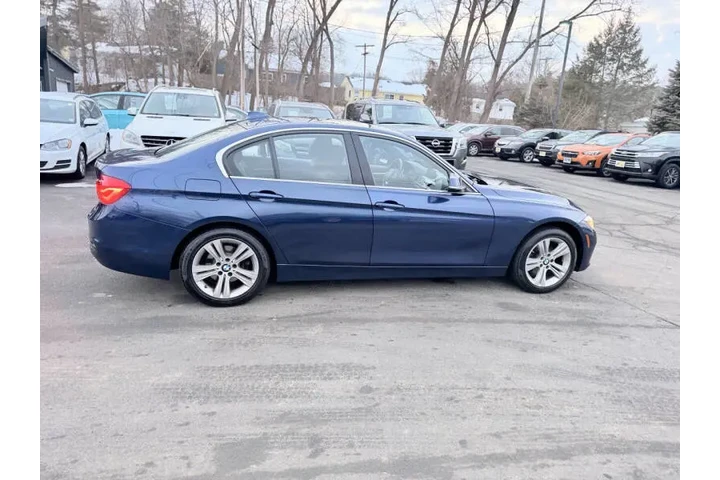 $13995 : 2017 BMW 3 Series 330i xDrive image 8