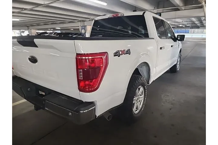 $34995 : Ford F-150 2021 4x4 XLT 4dr image 2