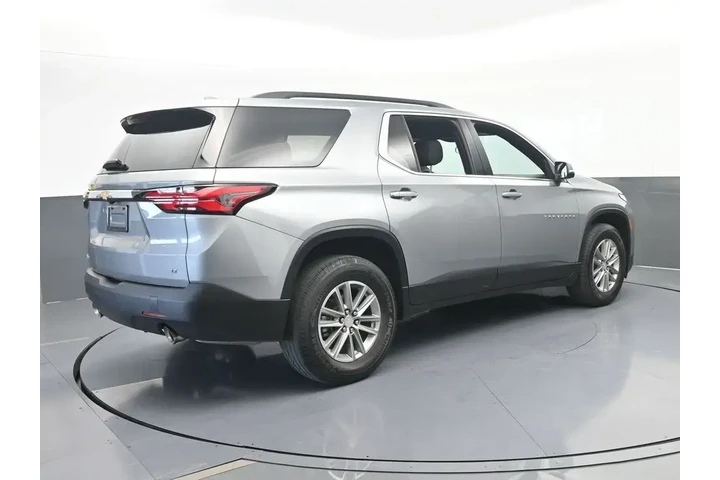 $22191 : Chevrolet Traverse 2023 LT C image 6