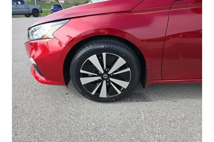 $24500 : Nissan Altima 2021 AWD 2.5 S image 9