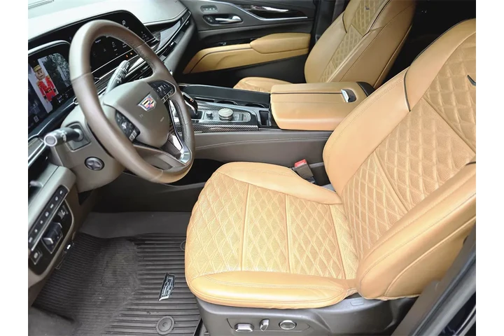 $63995 : Cadillac Escalade Sport image 3