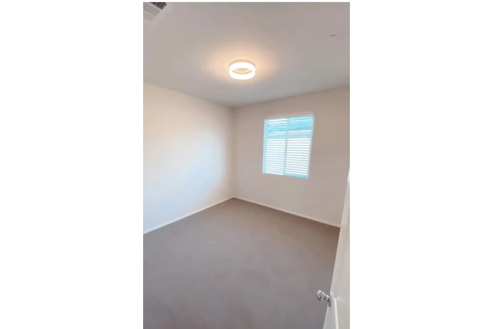 $875 : Cuarto image 3