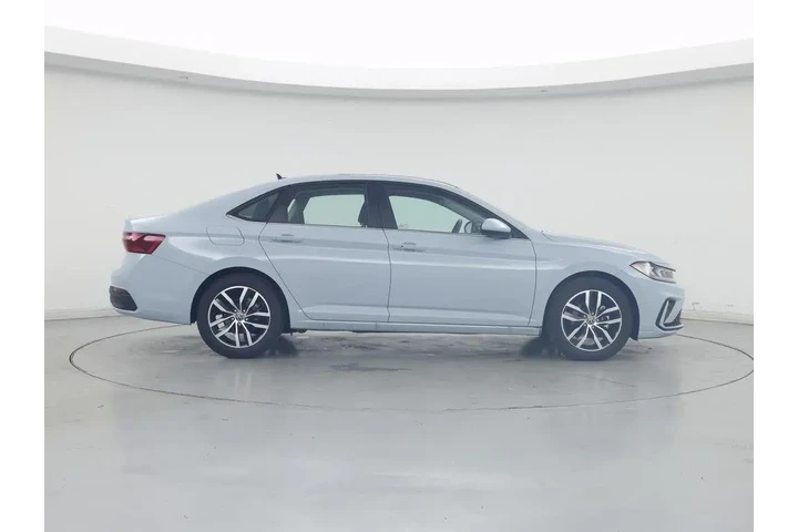 $25998 : Volkswagen Jetta 2025 SE 4dr image 7