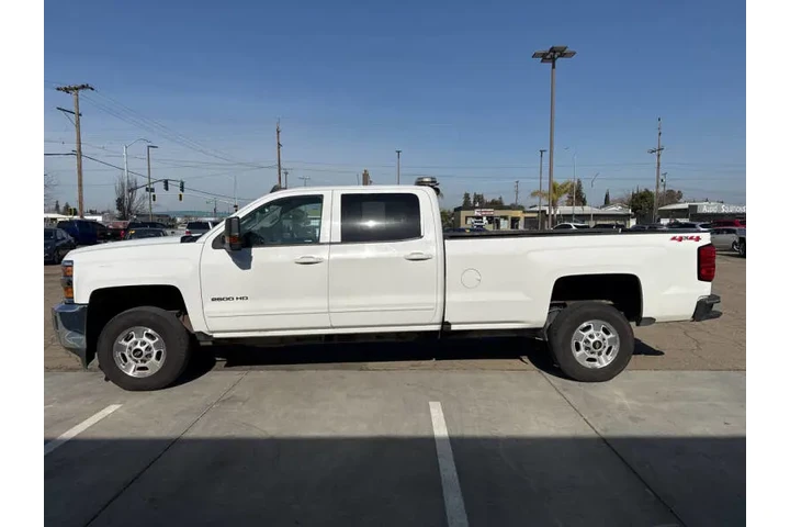 $22999 : 2018 Silverado 2500HD LT image 3