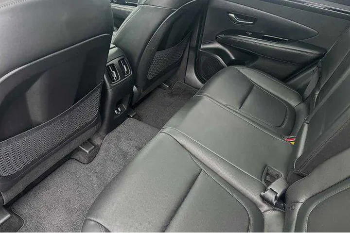 $24921 : Hyundai TUCSON Hybrid 2023 A image 9