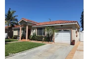 Se Renata un Estudio/Garage en Los Angeles