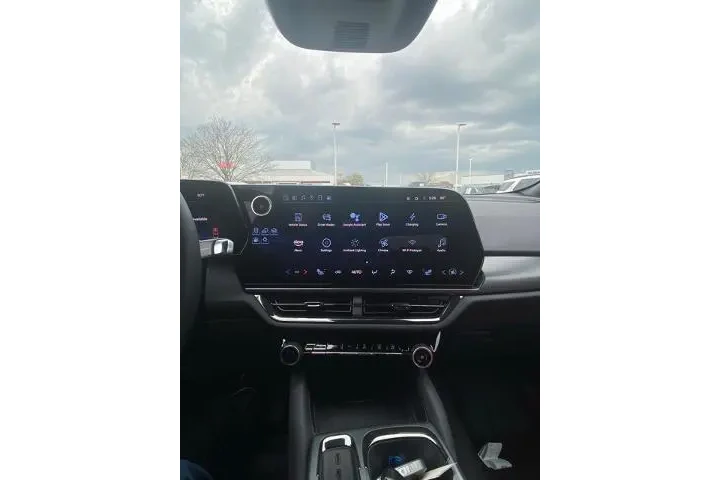 $28551 : Chevrolet Equinox EV 2025 RS image 7