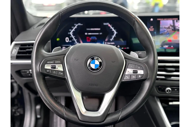 2024 BMW 3 Series 330i Sedan image 10