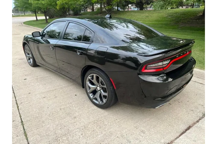 $13497 : 2015 Charger SXT image 5