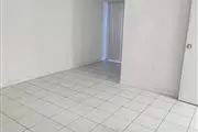 $2400 : Kendall first Floor For Rent thumbnail