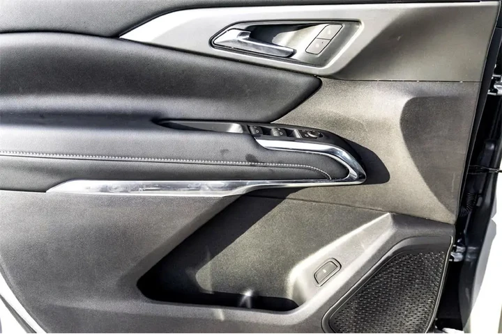 $39795 : Chevrolet Traverse 2026 4X4 image 9