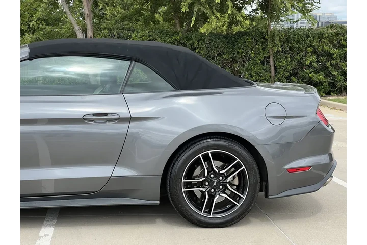 $17499 : Ford Mustang 2021 EcoBoost P image 6