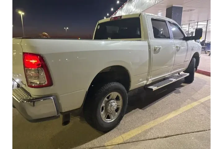 $38634 : Ram 2500 2022 4x4 Big Horn 4 image 6