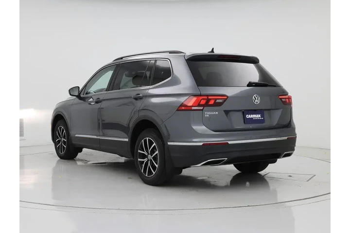 $16998 : Volkswagen Tiguan 2021 SE 4d image 2