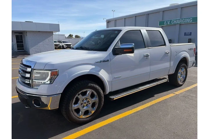 $23515 : Ford F-150 2014 4x4 XL 4dr S image 1