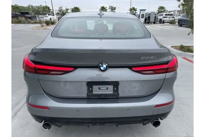$27695 : BMW 2 Series 2023 228i Gran image 5