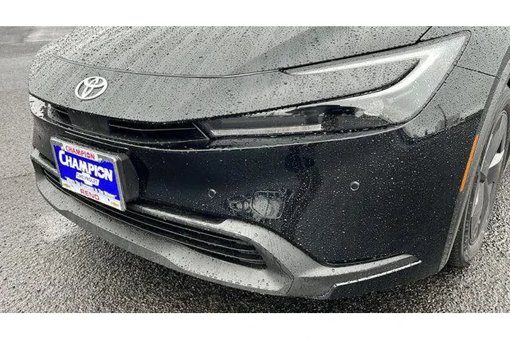 $29484 : Toyota Prius 2024 LE 4dr Hat image 9