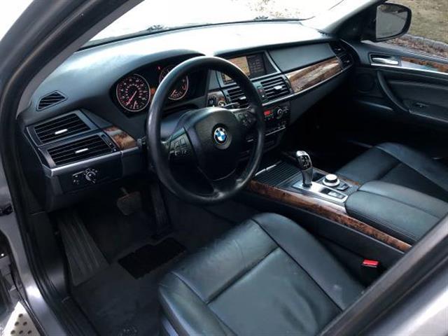 $4500 : 2008 BMW X5 AWD V8 image 3
