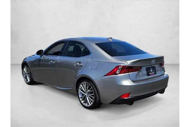 $20594 : Lexus IS 200t 2016 4dr Sedan image 8
