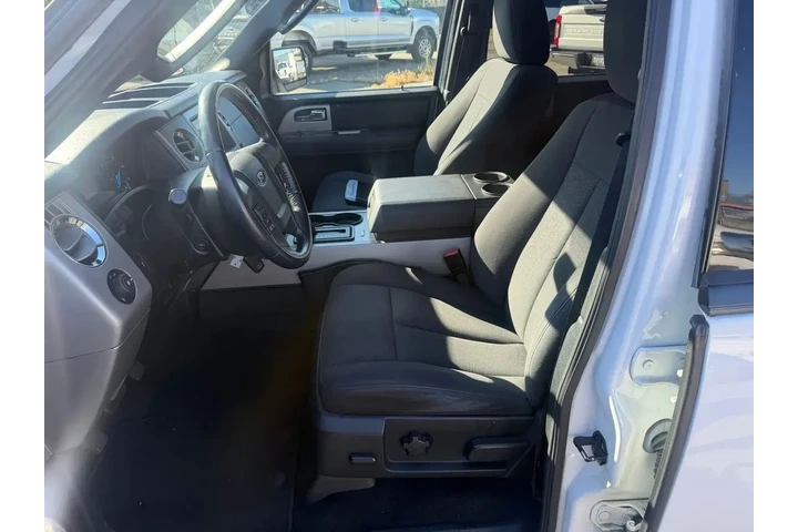 $12500 : Ford Expedition 2017 4x2 XLT image 5